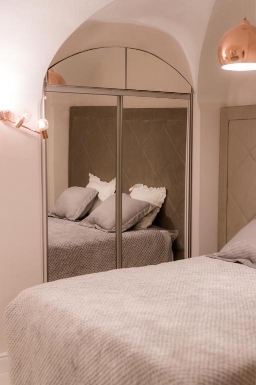 Apartma Ab - The