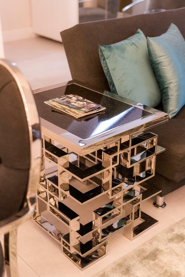 Apartma Ab - The *