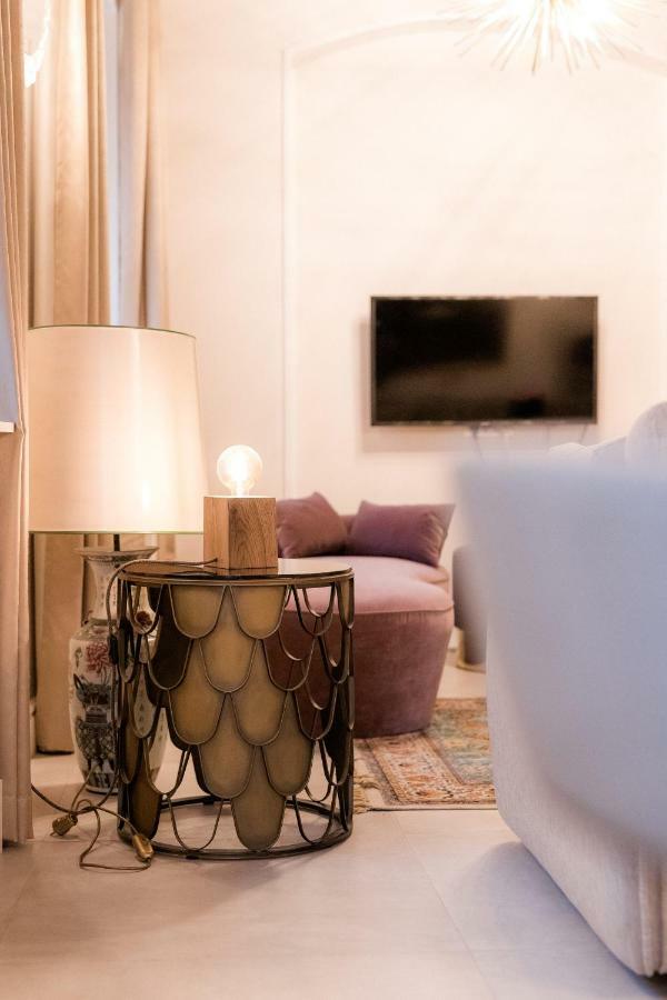 Apartment Ab - The *